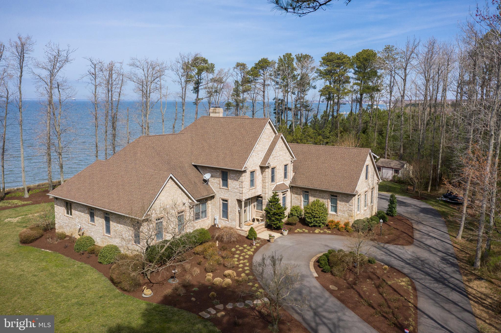 BLOODY POINT FARM - Residential