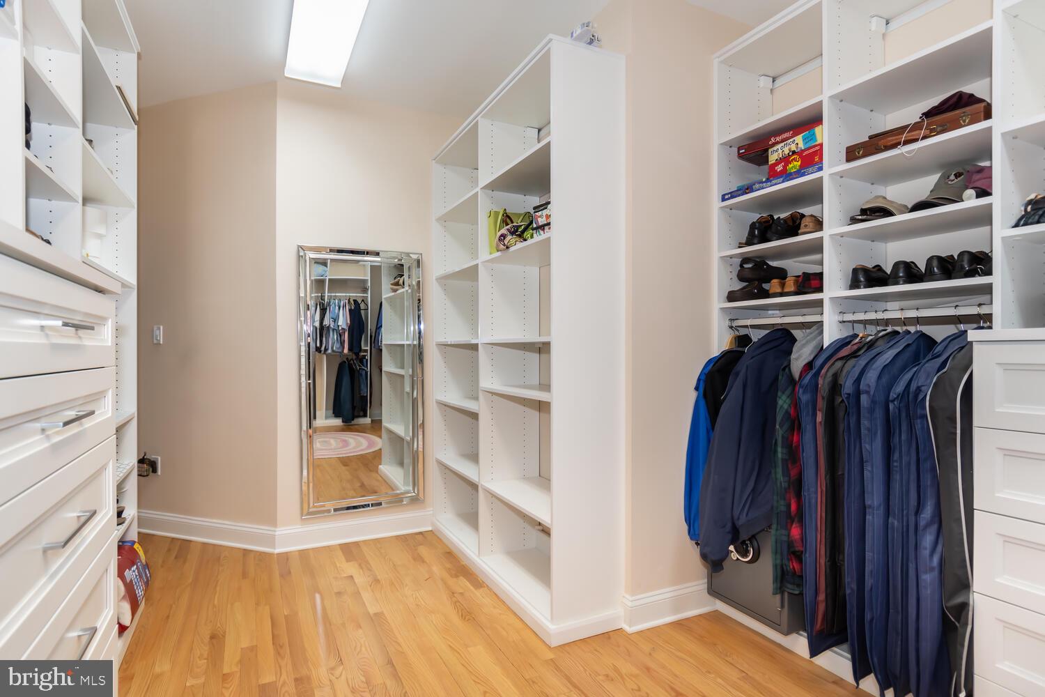 BLOODY POINT FARM - Residential