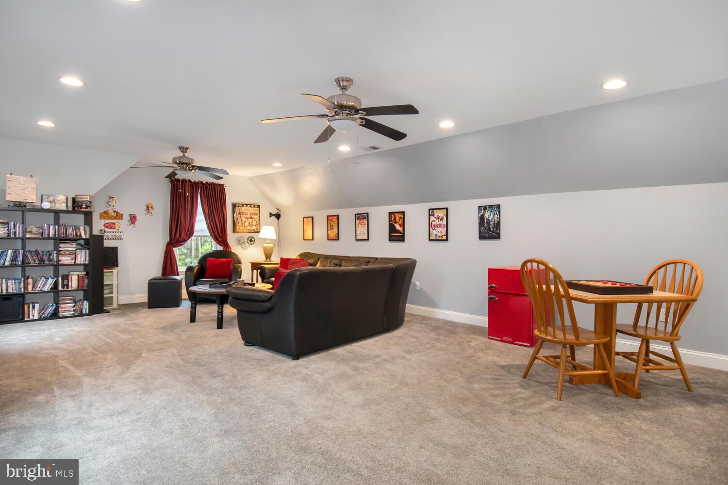 BLOODY POINT FARM - Residential