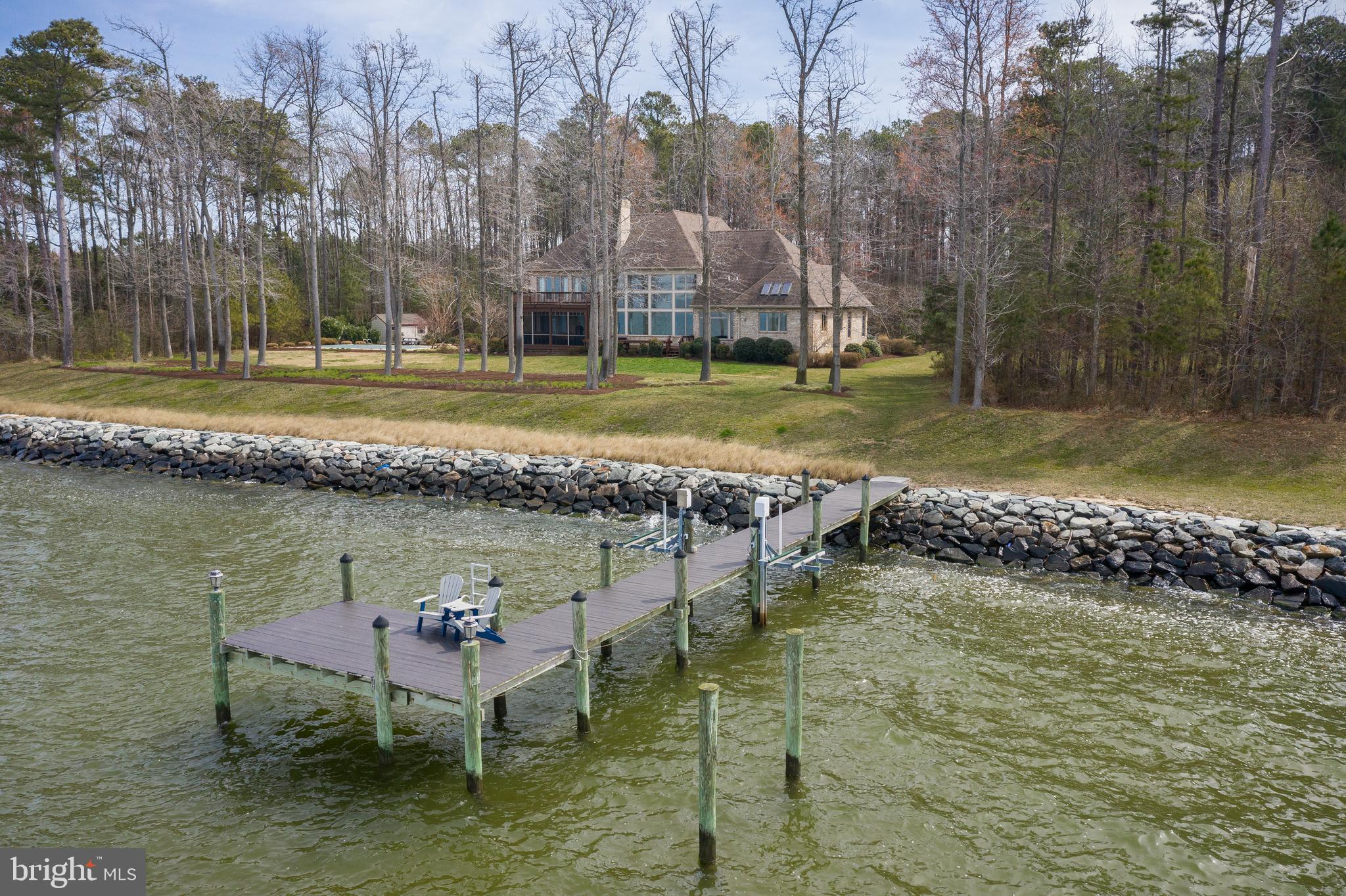 BLOODY POINT FARM - Residential