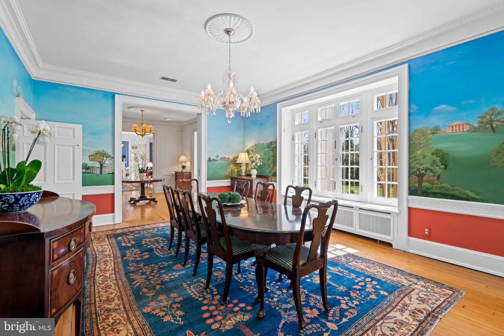FOREST HILLS - Residential