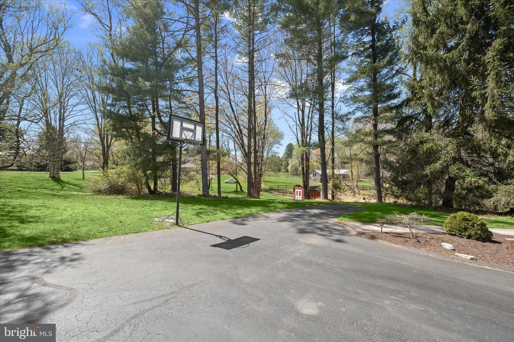 FOX DEN FARMS - Residential