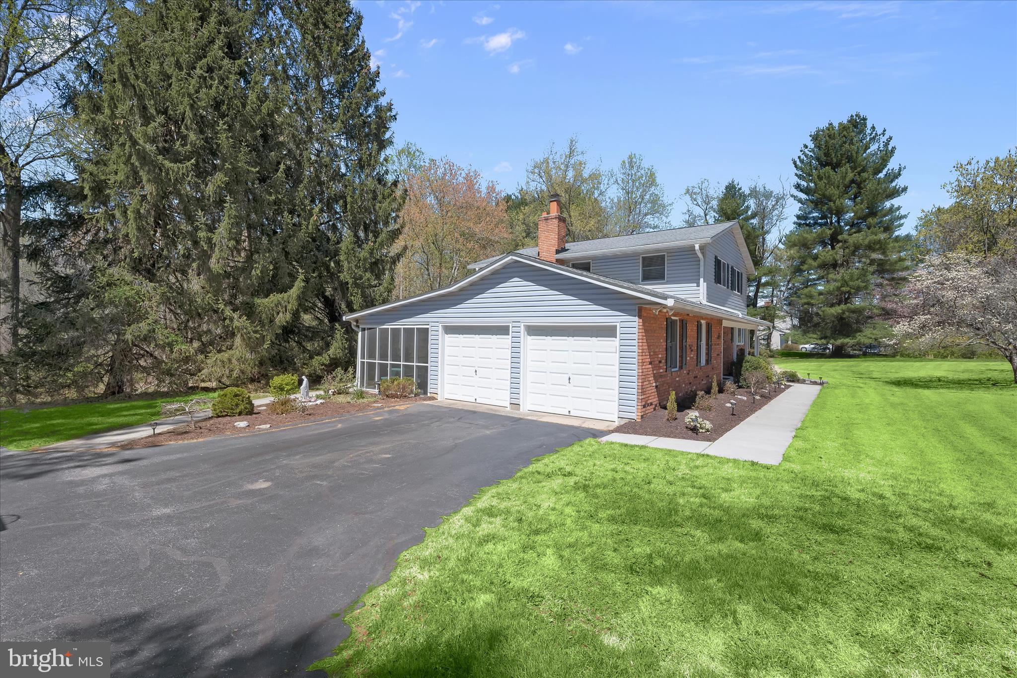 FOX DEN FARMS - Residential