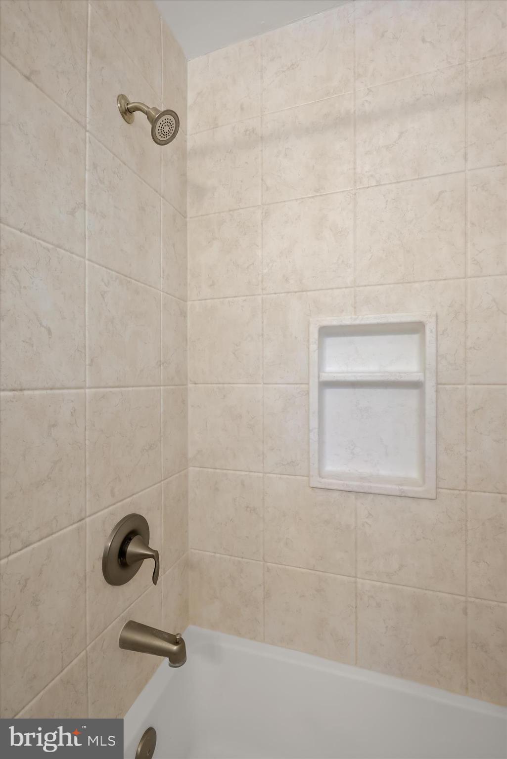 FOX DEN FARMS - Residential