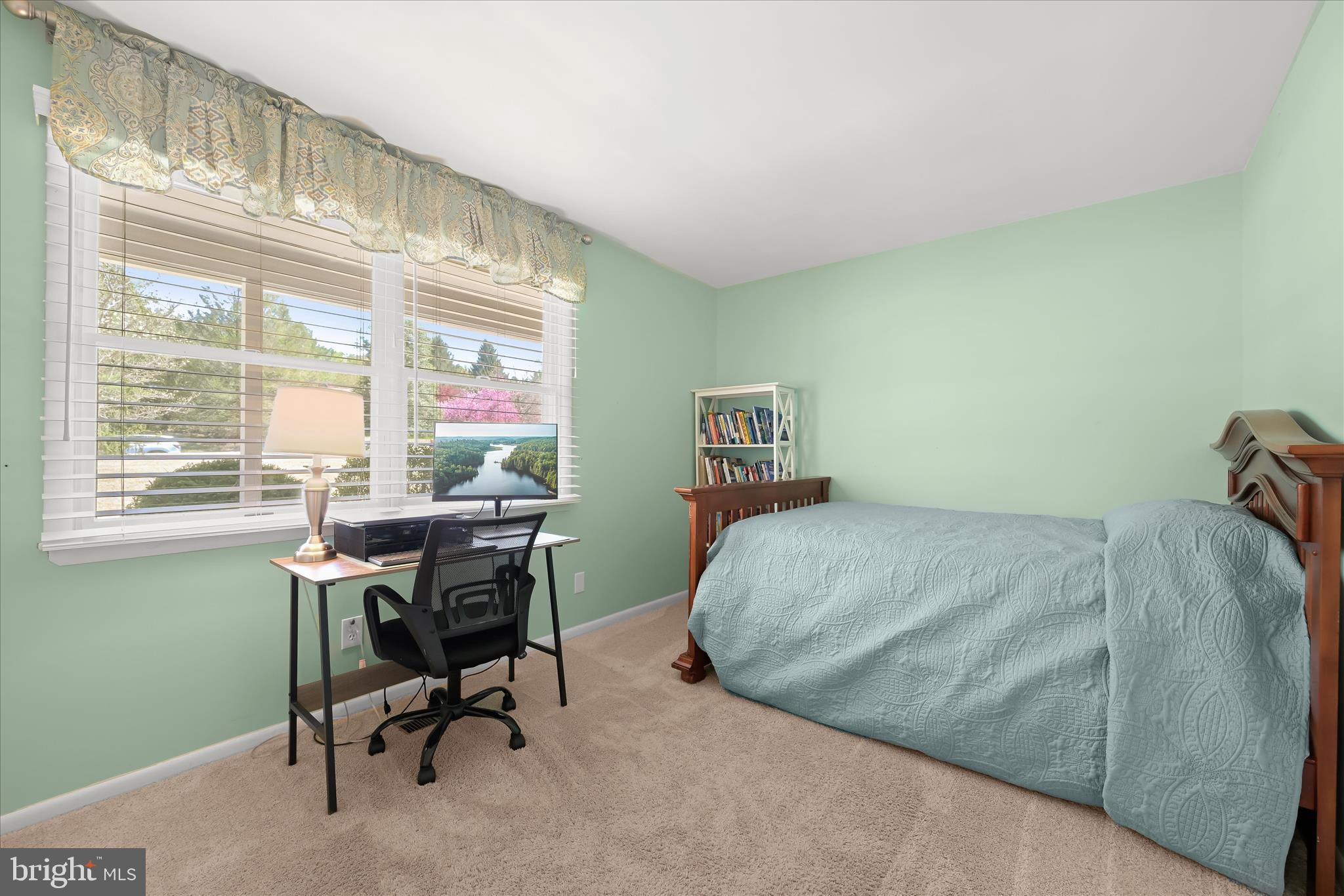 FOX DEN FARMS - Residential