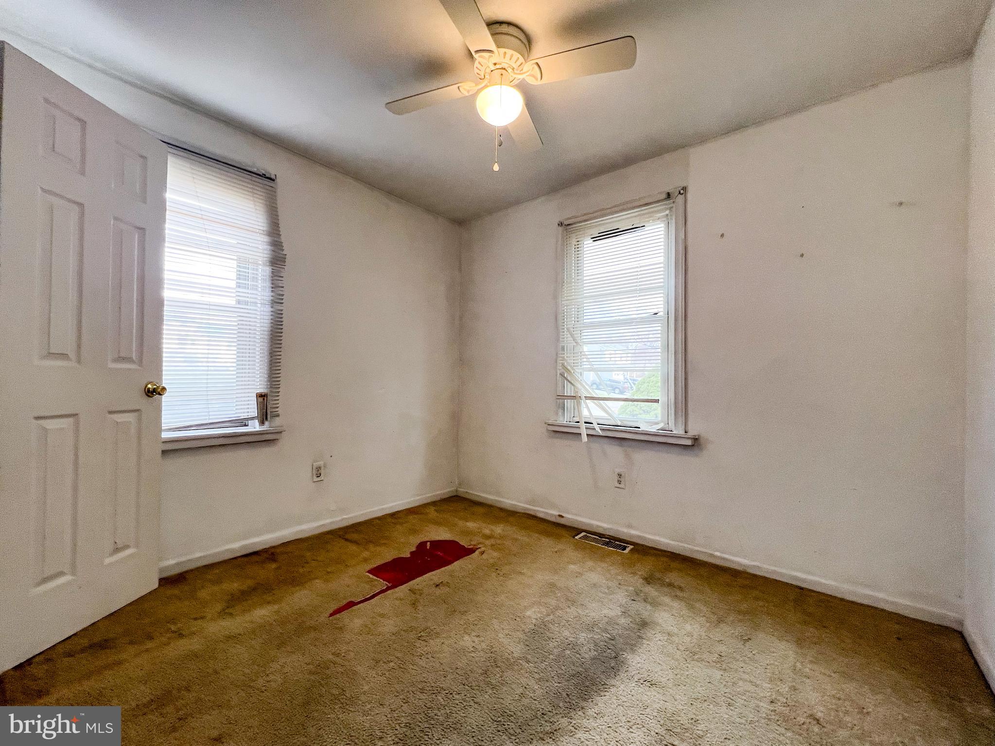 HOLLOWAY TERRACE - Residential