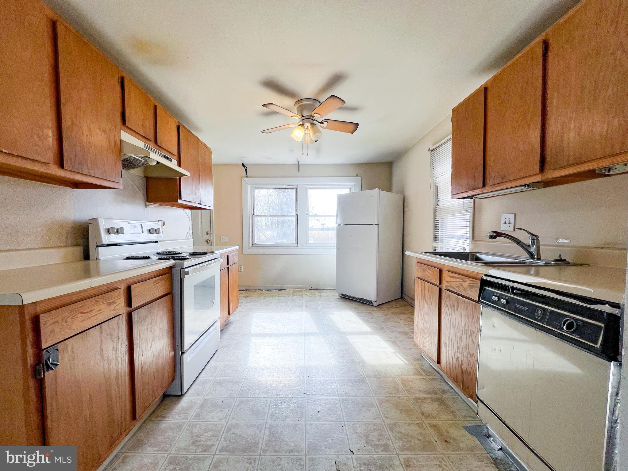 HOLLOWAY TERRACE - Residential