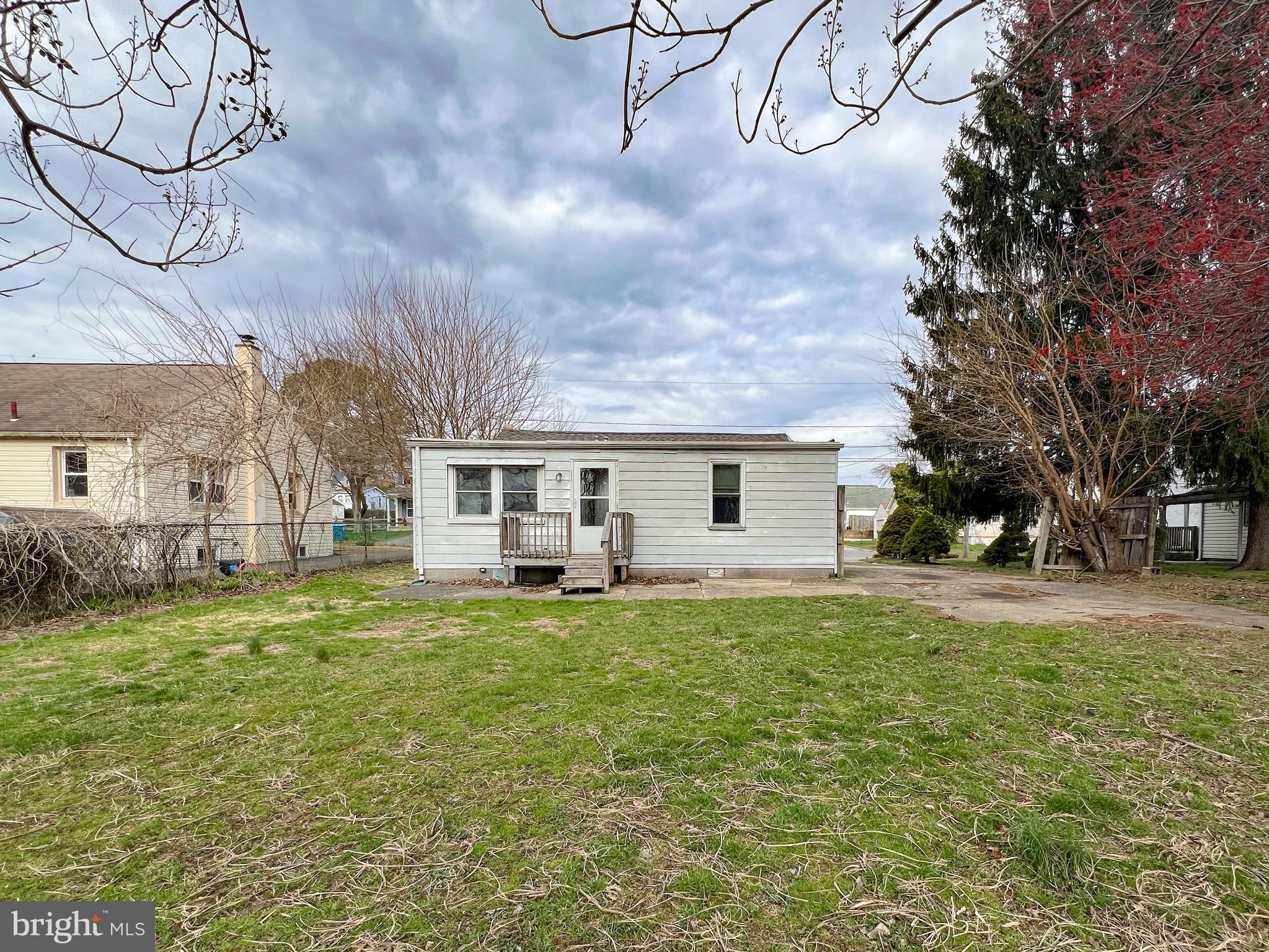 HOLLOWAY TERRACE - Residential