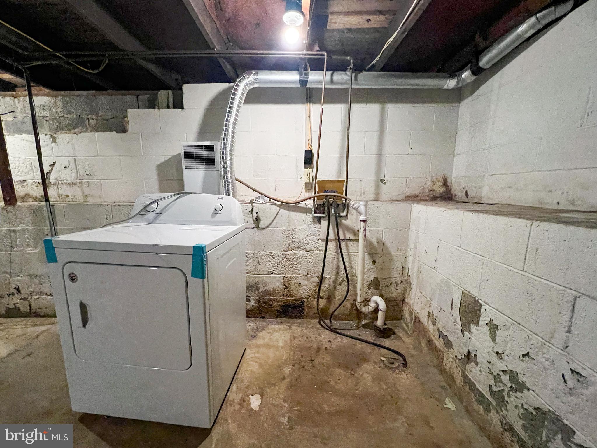 HOLLOWAY TERRACE - Residential