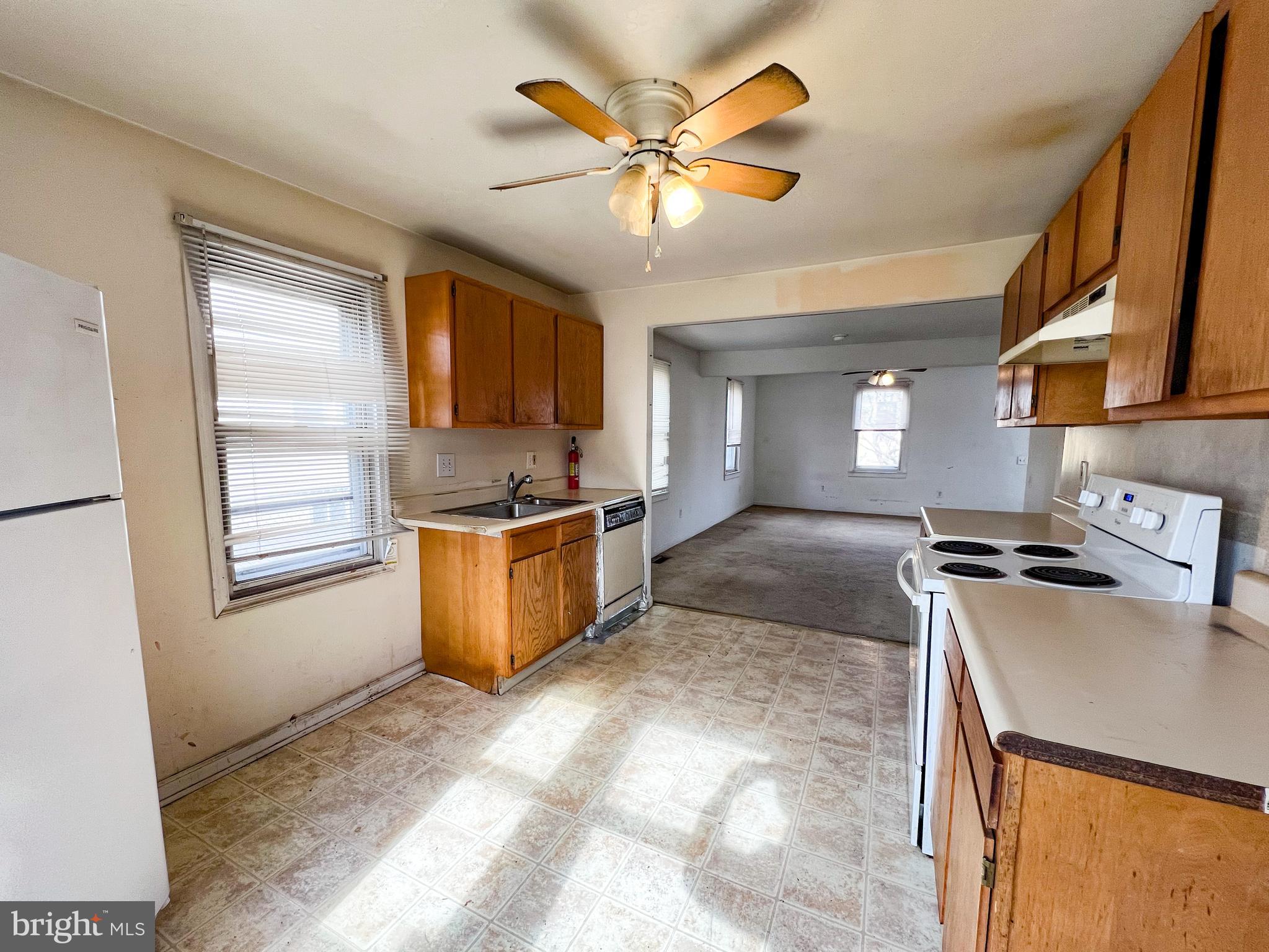 HOLLOWAY TERRACE - Residential