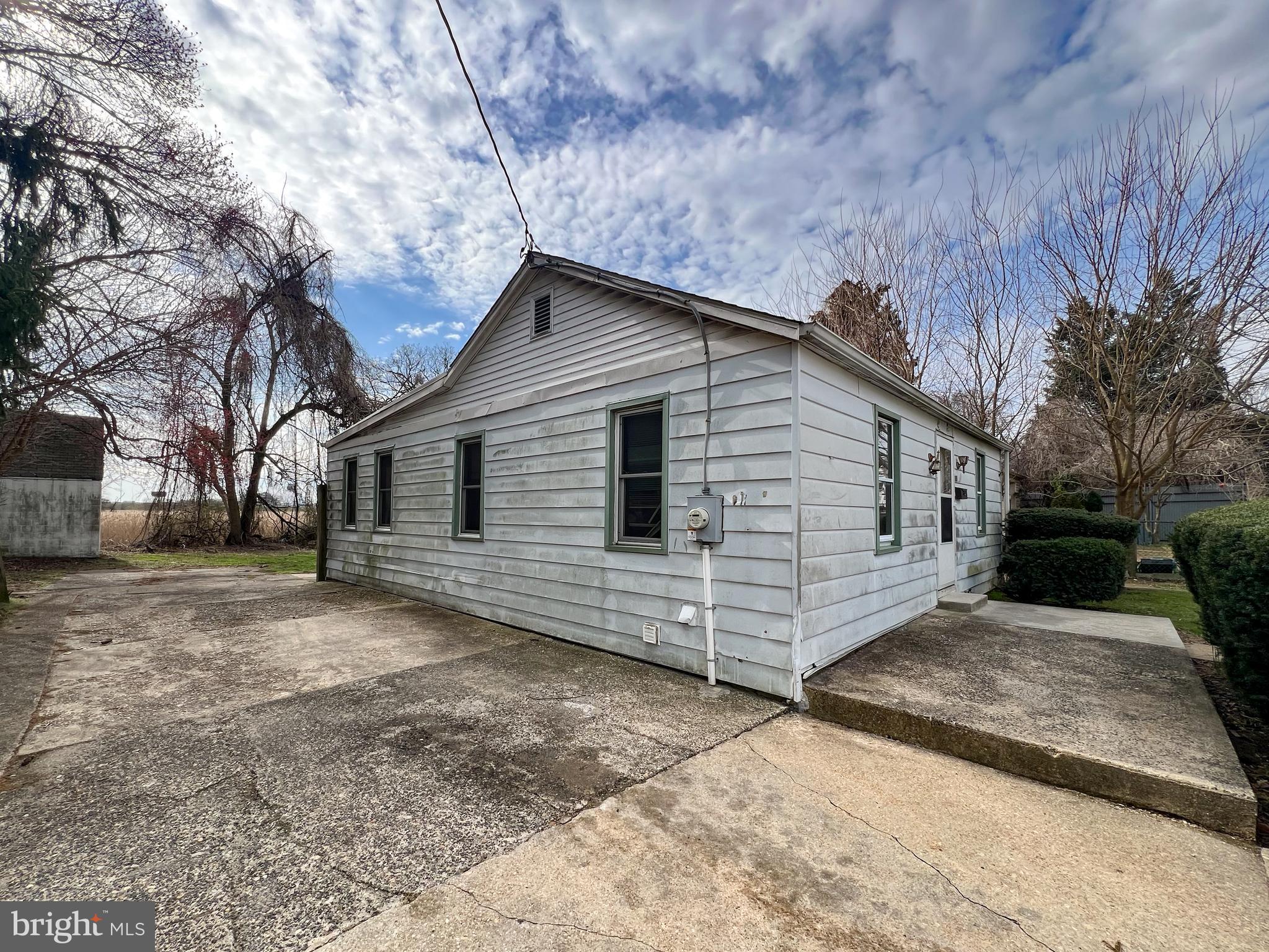 HOLLOWAY TERRACE - Residential