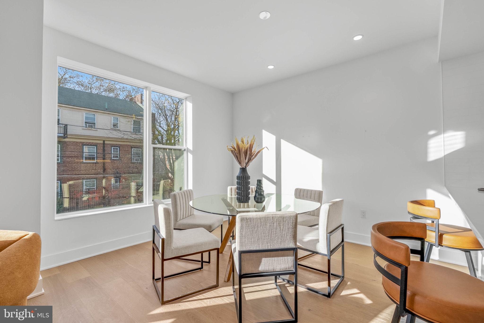 637 N 7TH STREET C4B