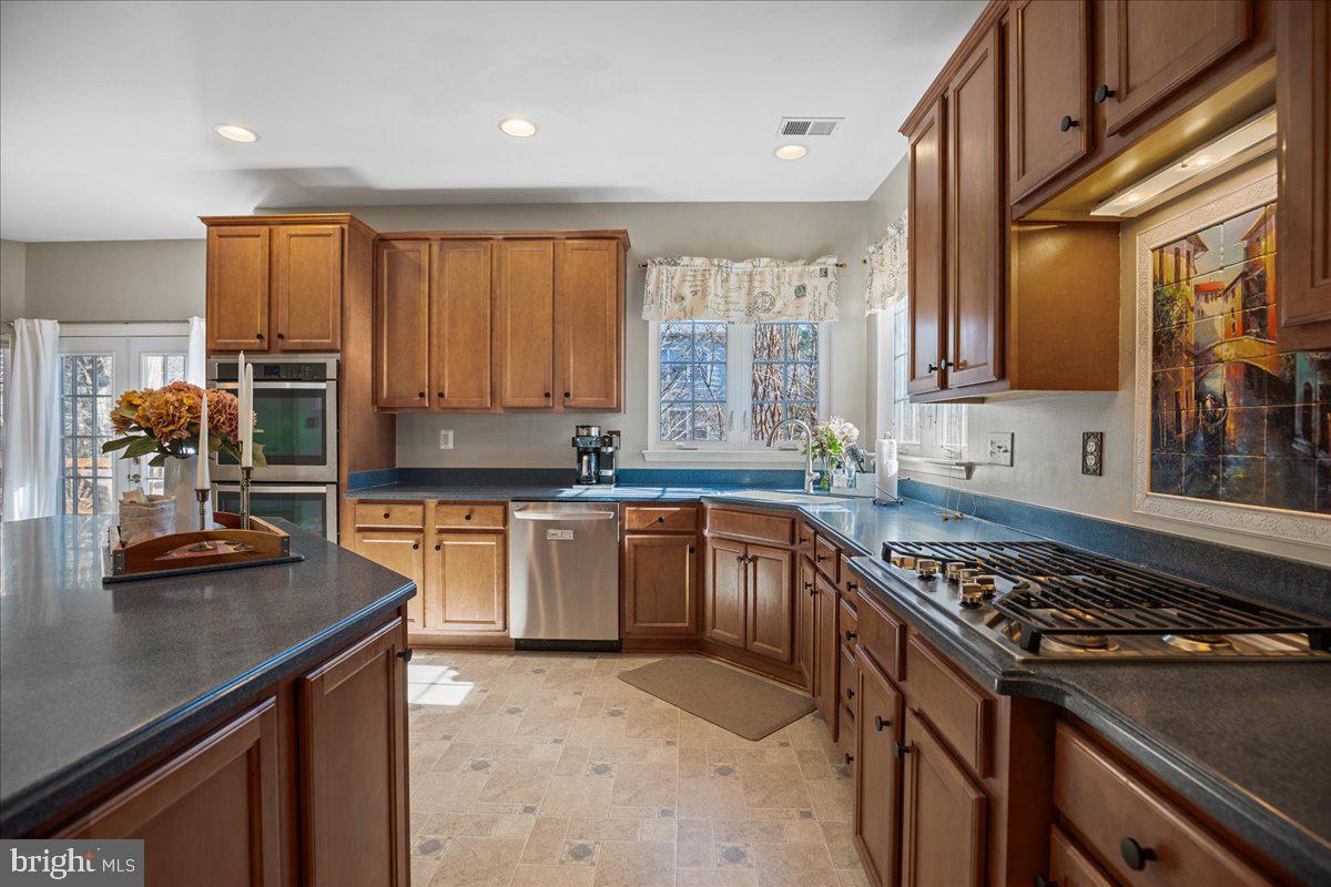 DAHLIA PARK OF WILDEWOOD - Residential