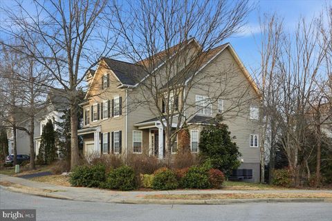 Homes For Sale - 23402 Camellia Court<br/> CALIFORNIA, MD 20619