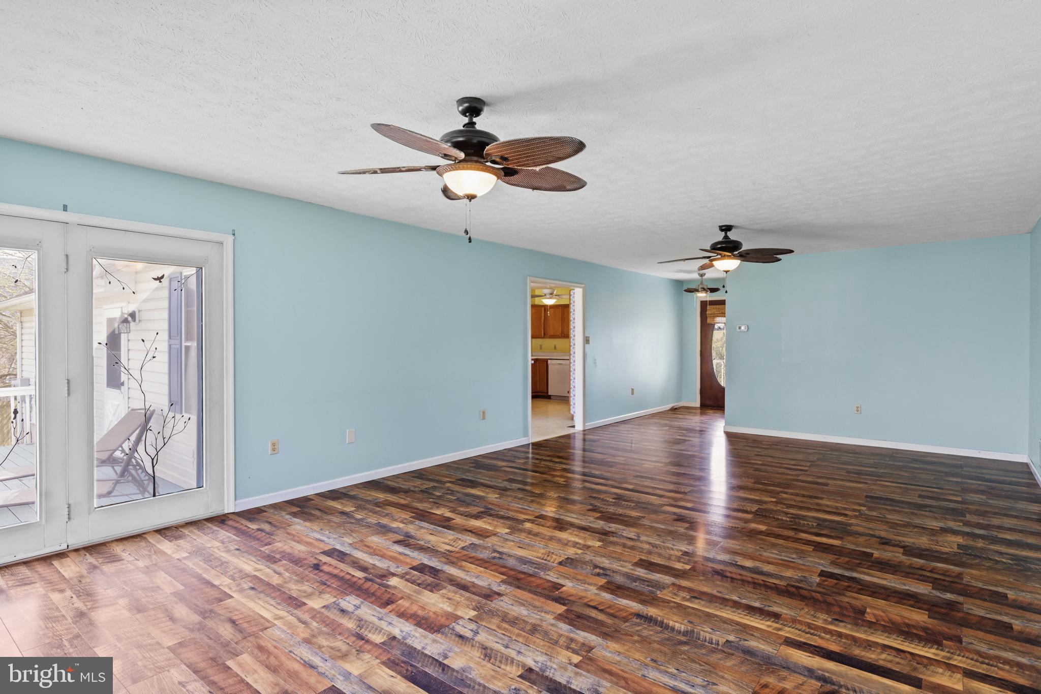 HORSESHOE BEND - Residential