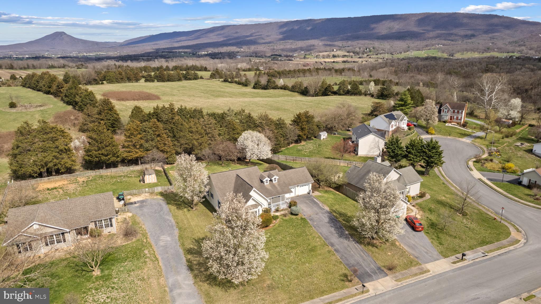 HORSESHOE BEND - Residential