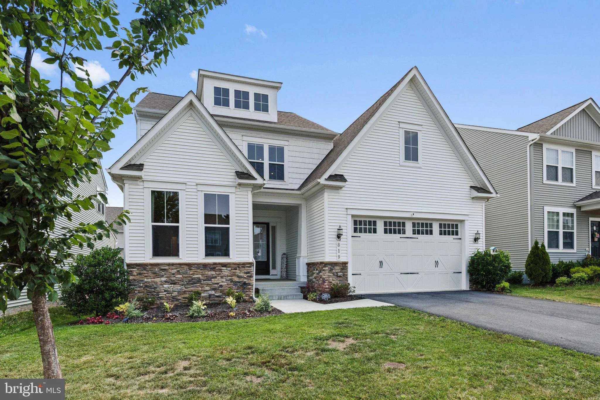819 Banker Drive SW