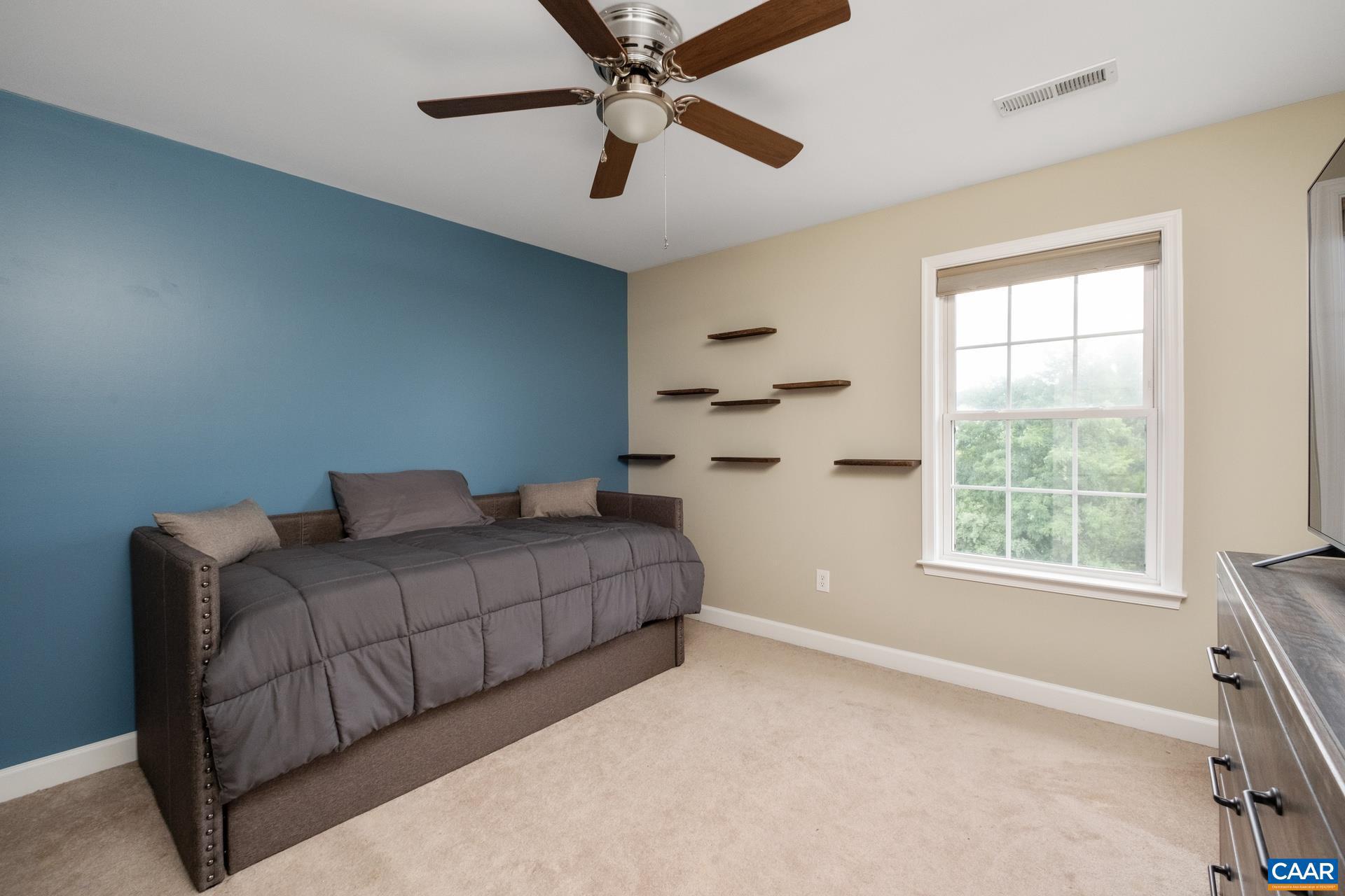 CLAYBROOK - Residential