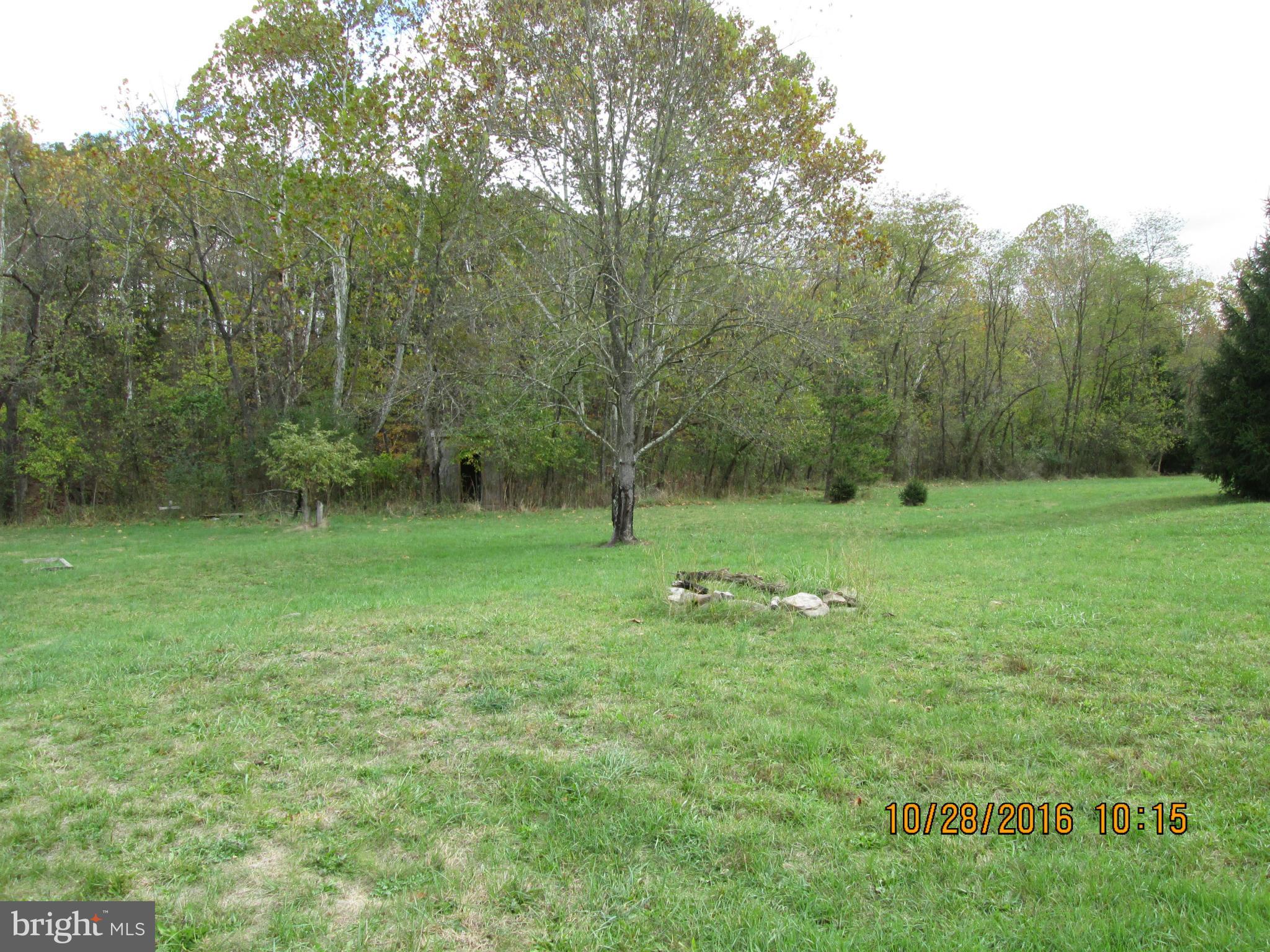 LITTLE MOUNTAIN ESTATES - Residential