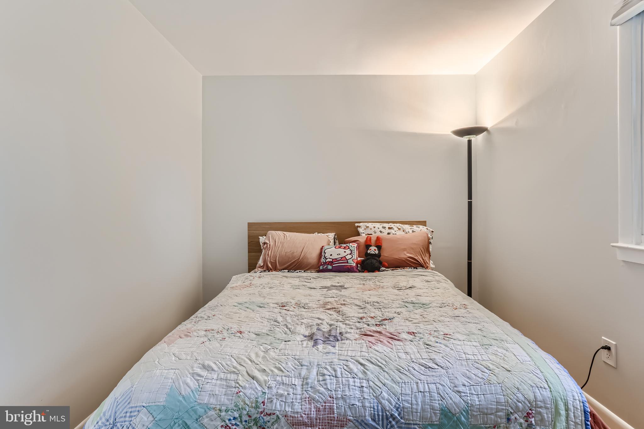 CHELSEA BEACH - Residential