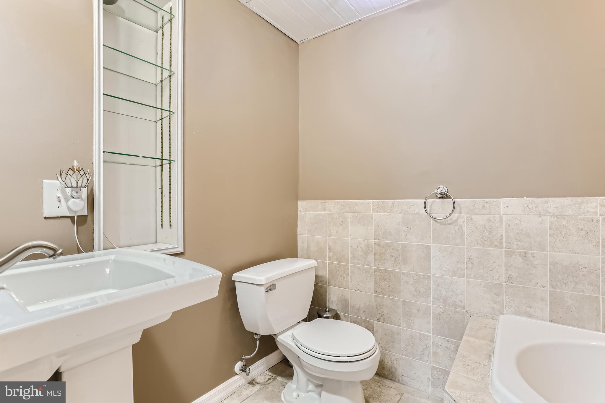 CHELSEA BEACH - Residential