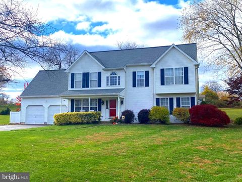 107 SKYVIEW LANE AVONDALE PA 19311