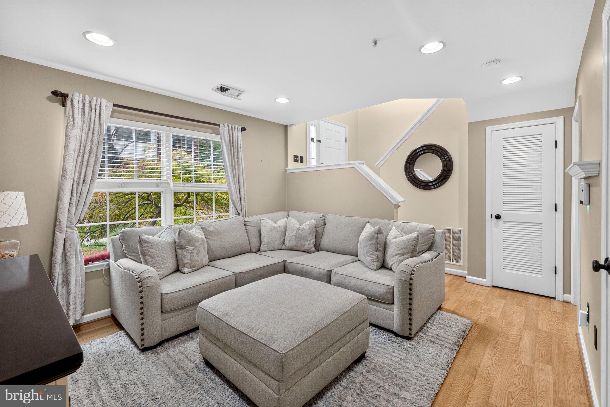 21103 CAMOMILE COURT 95