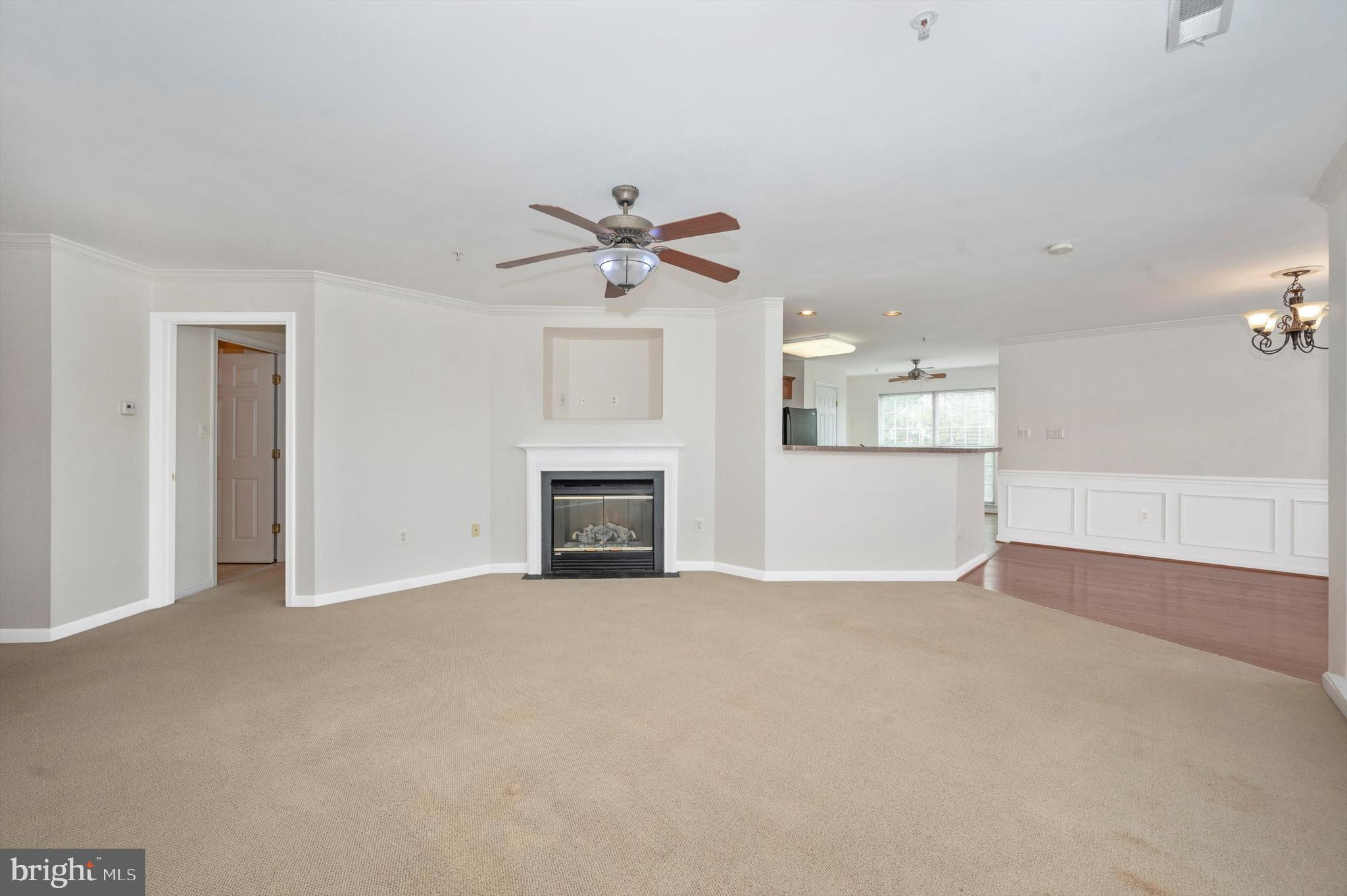 BALLENGER CREEK CENTER POND - Residential