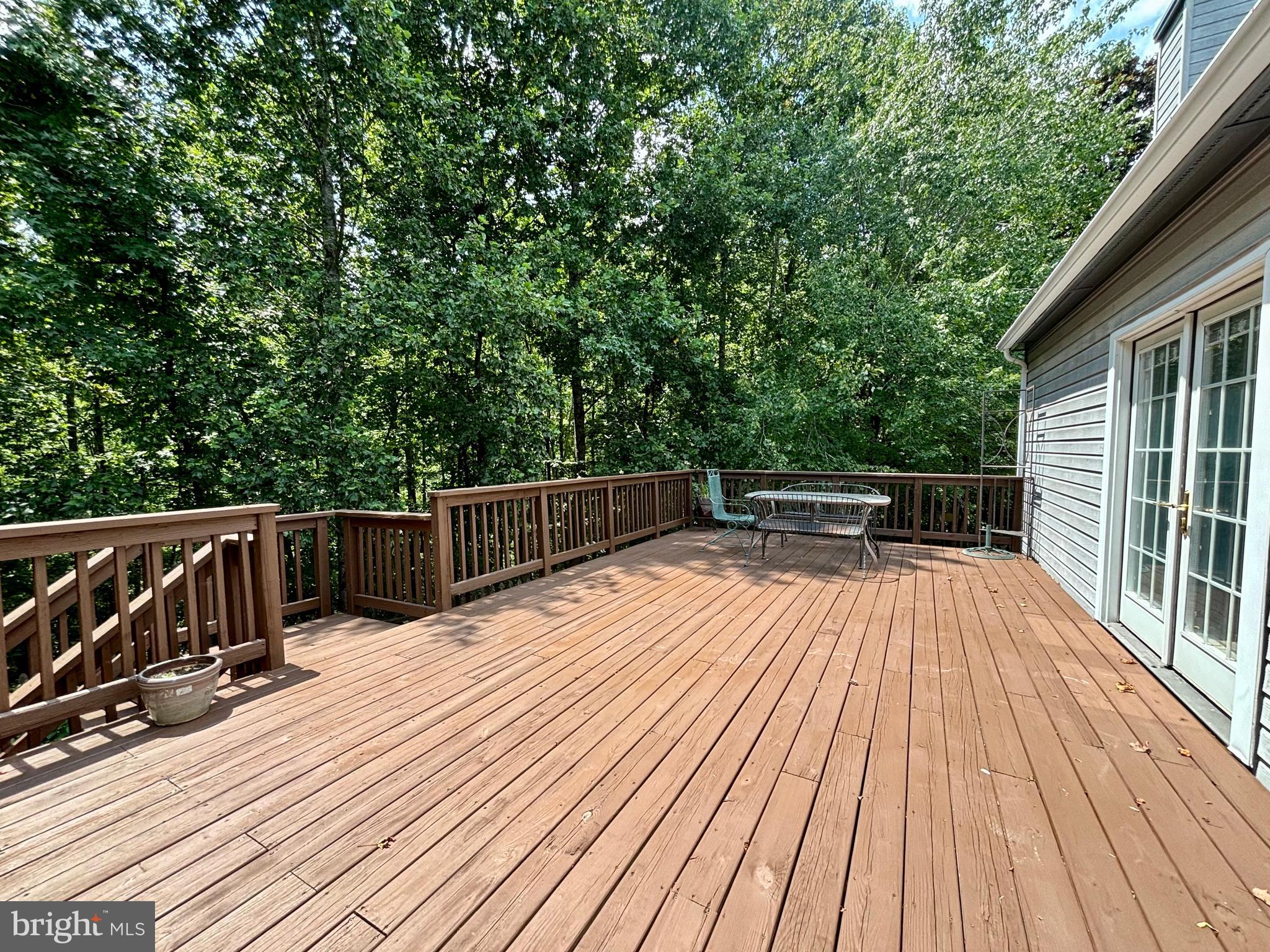 HAMPTON OAKS - Residential