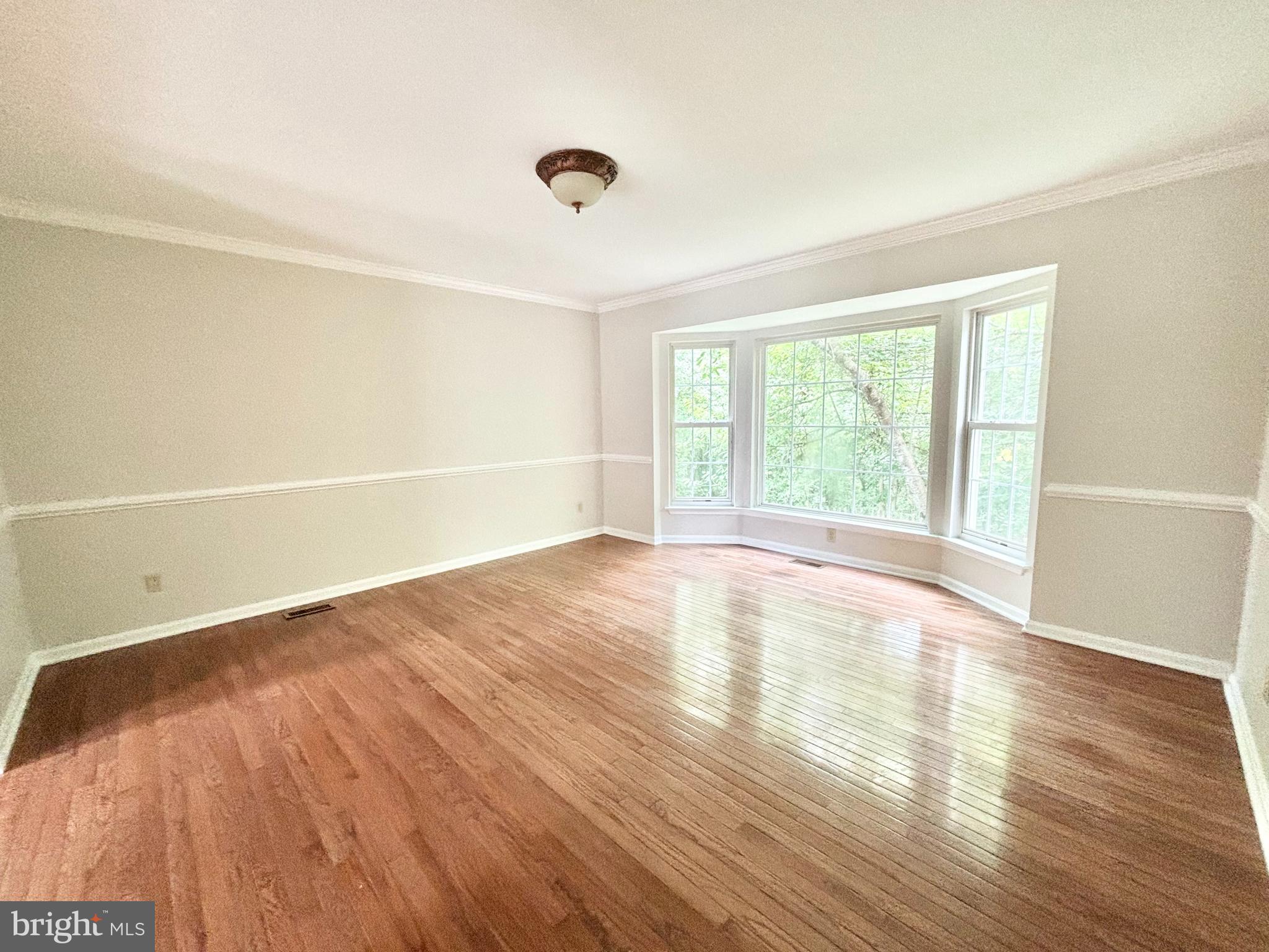 HAMPTON OAKS - Residential