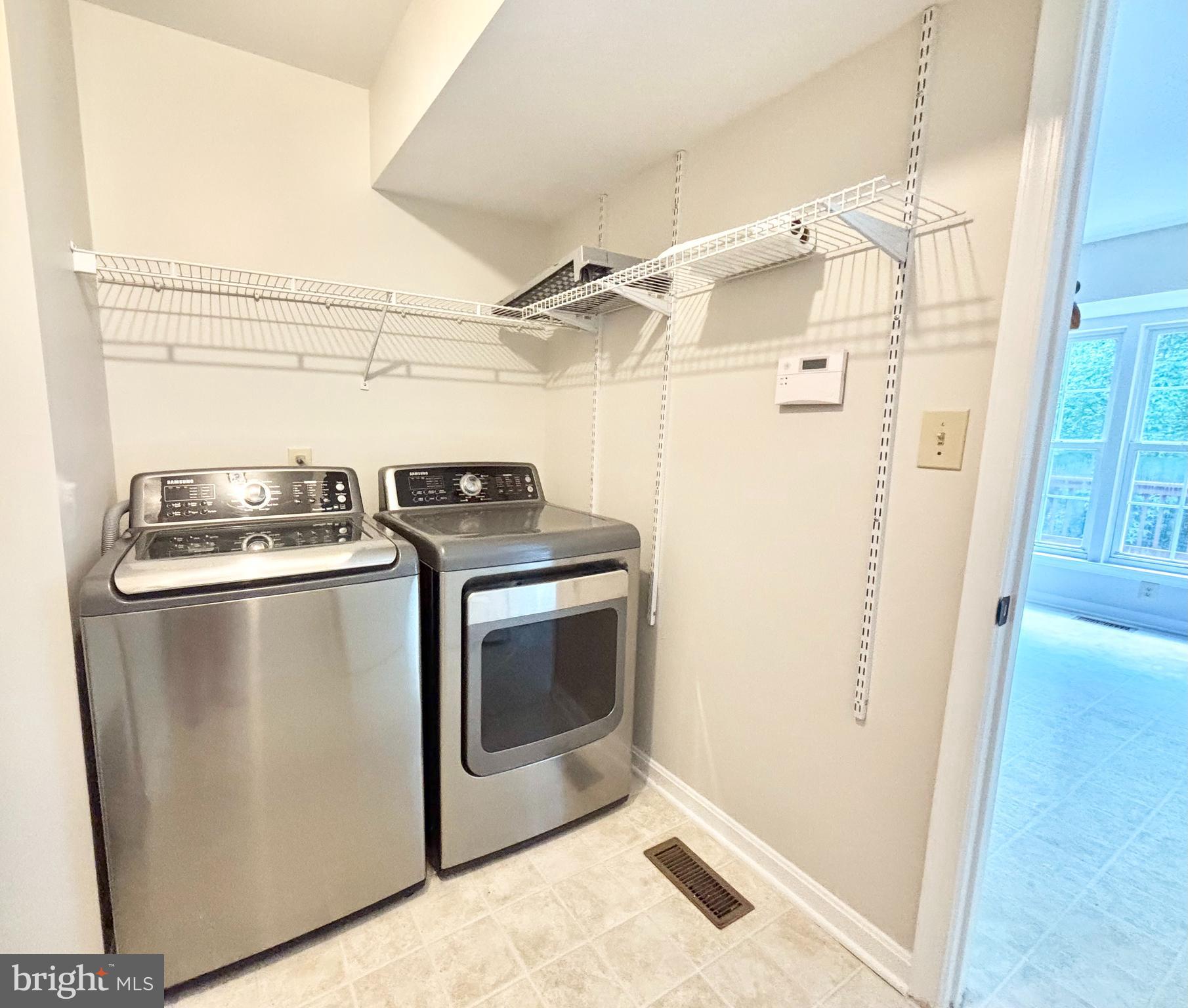 HAMPTON OAKS - Residential