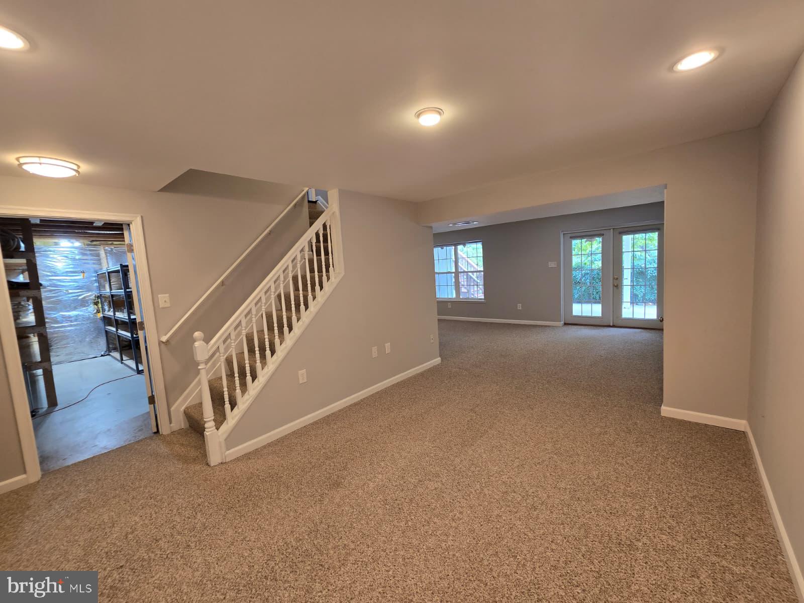 RIDGES AT ASHBURN - Residential Lease