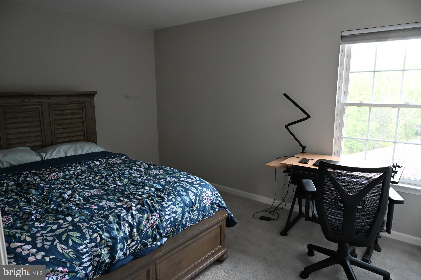 RIDGES AT ASHBURN - Residential Lease