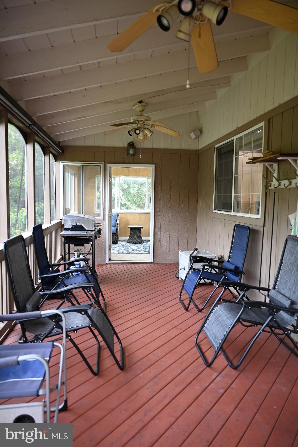 RIDGES AT ASHBURN - Residential Lease