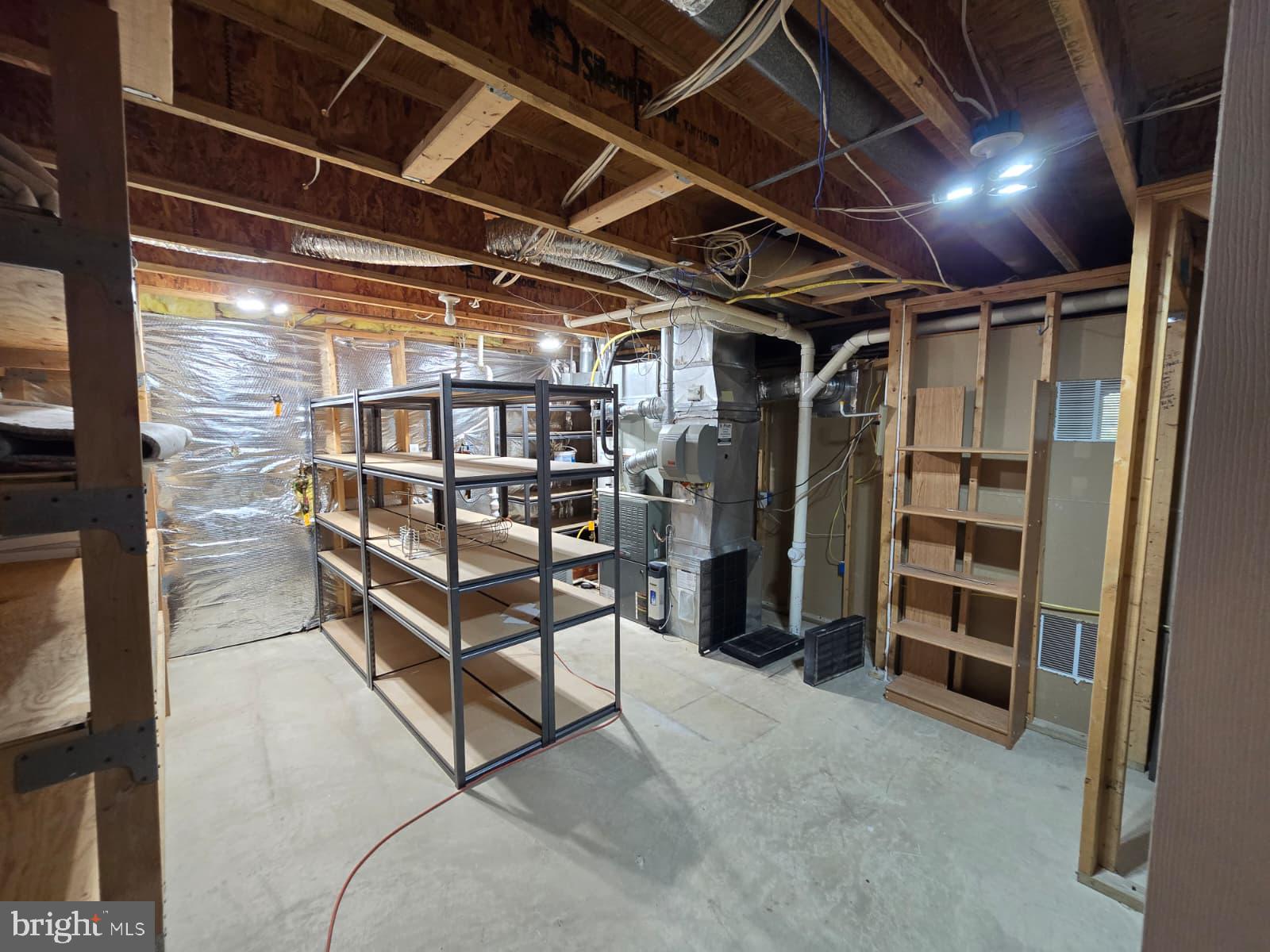 RIDGES AT ASHBURN - Residential Lease