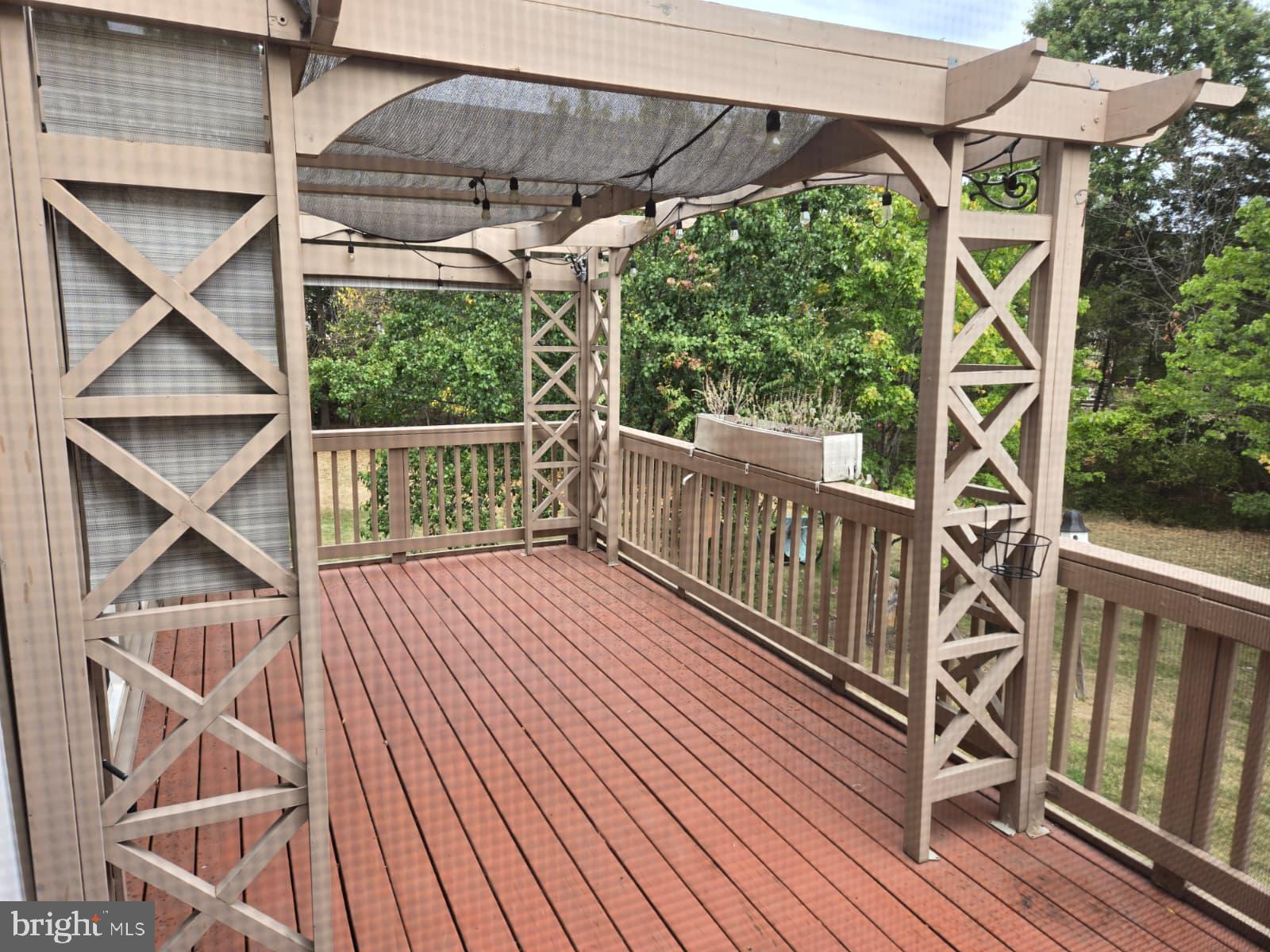 RIDGES AT ASHBURN - Residential Lease