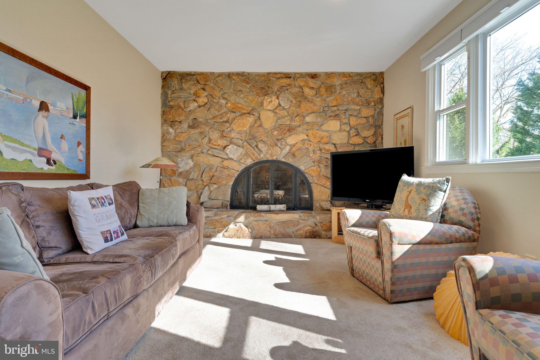 SCOTS GLEN - Residential