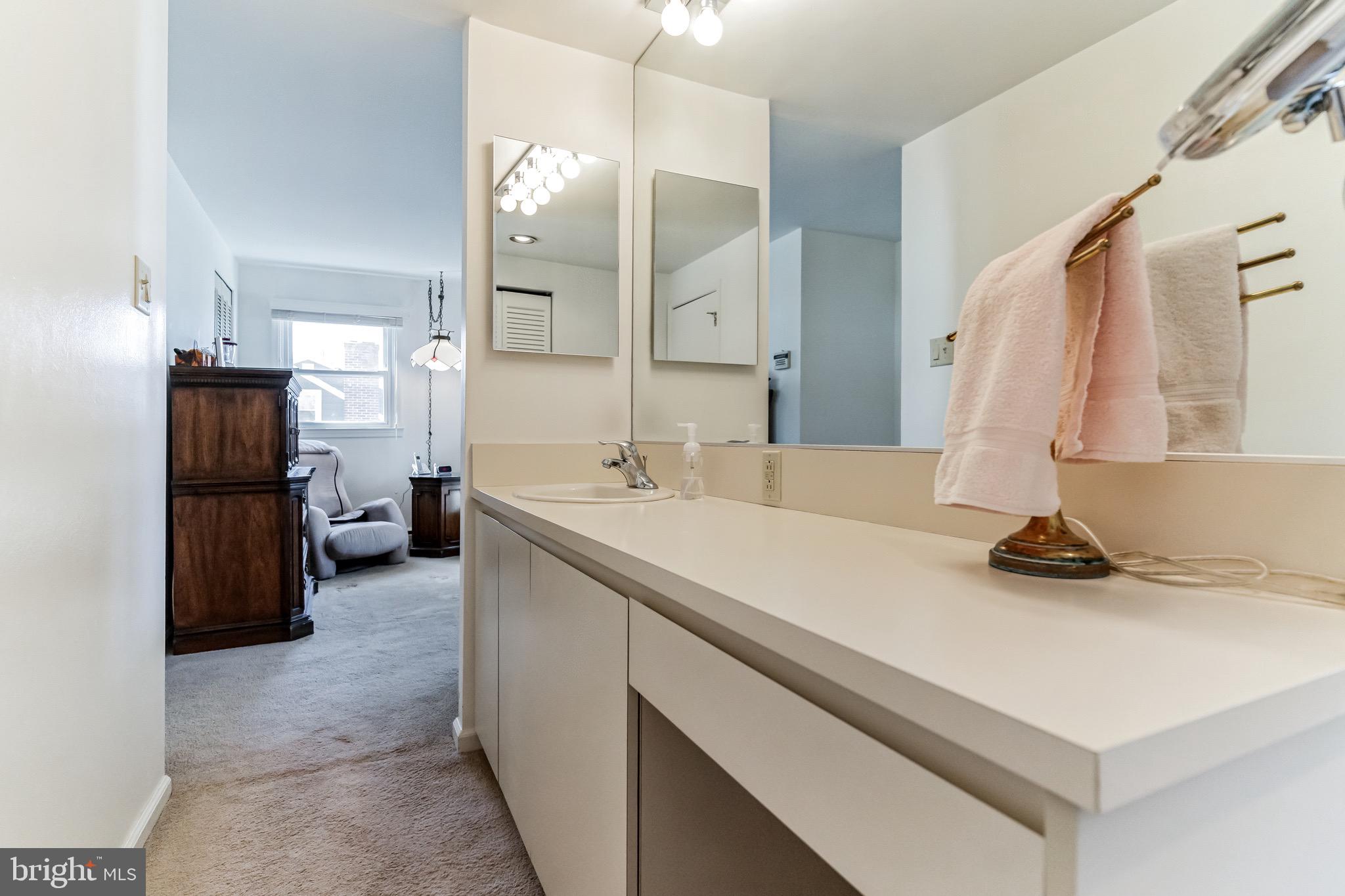 SCOTS GLEN - Residential
