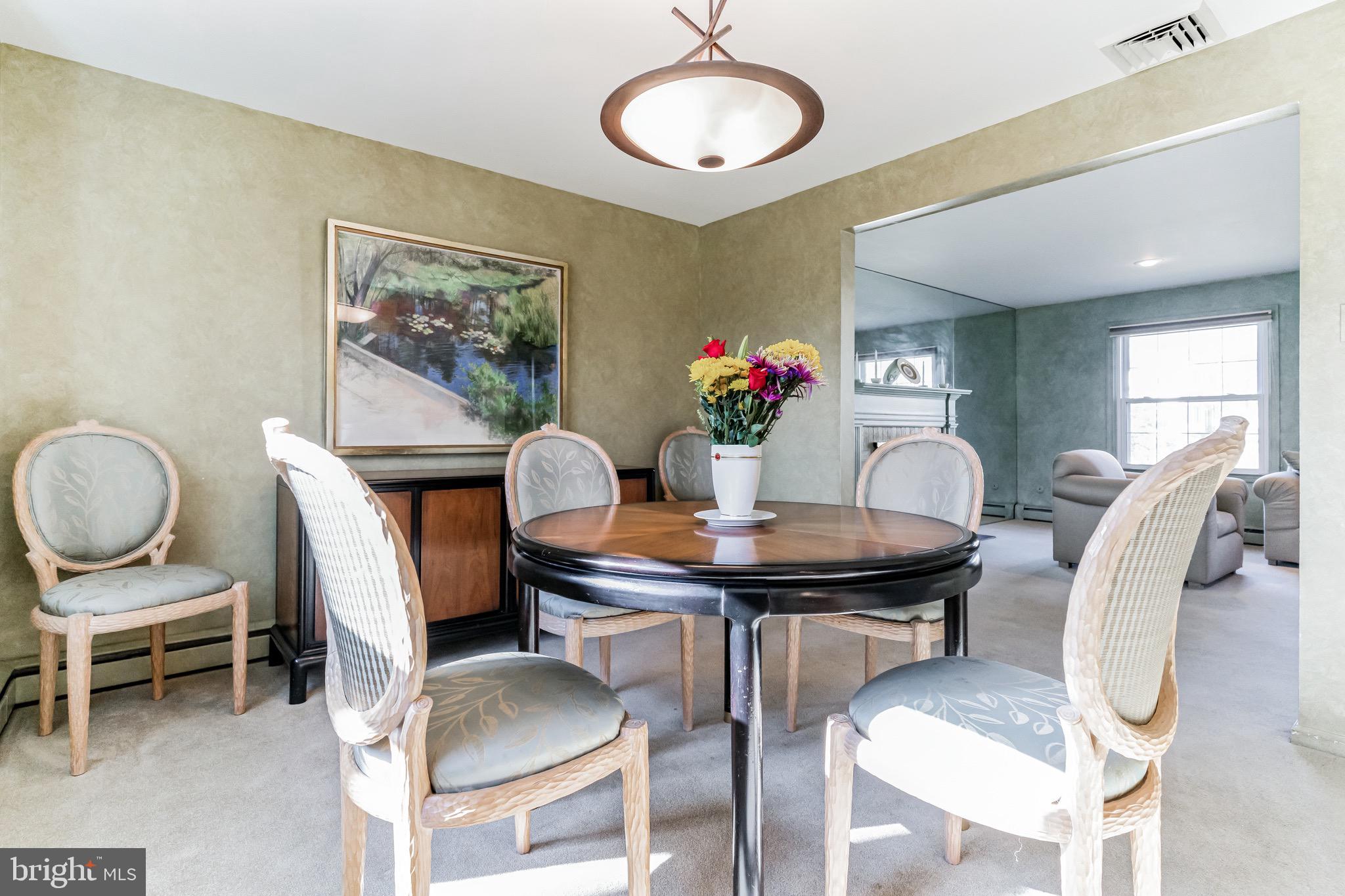 SCOTS GLEN - Residential