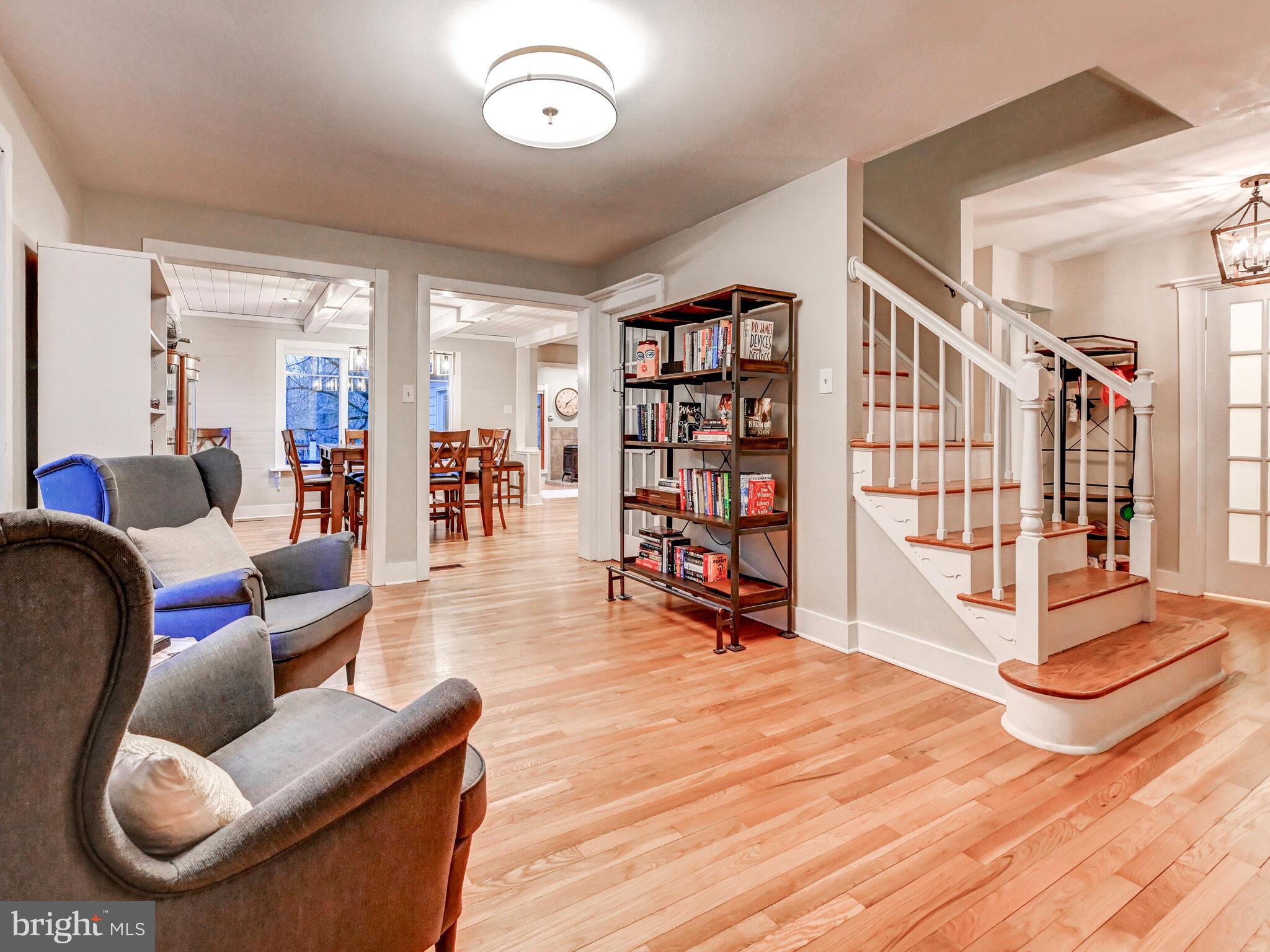 BEE TREE MANOR - Residential