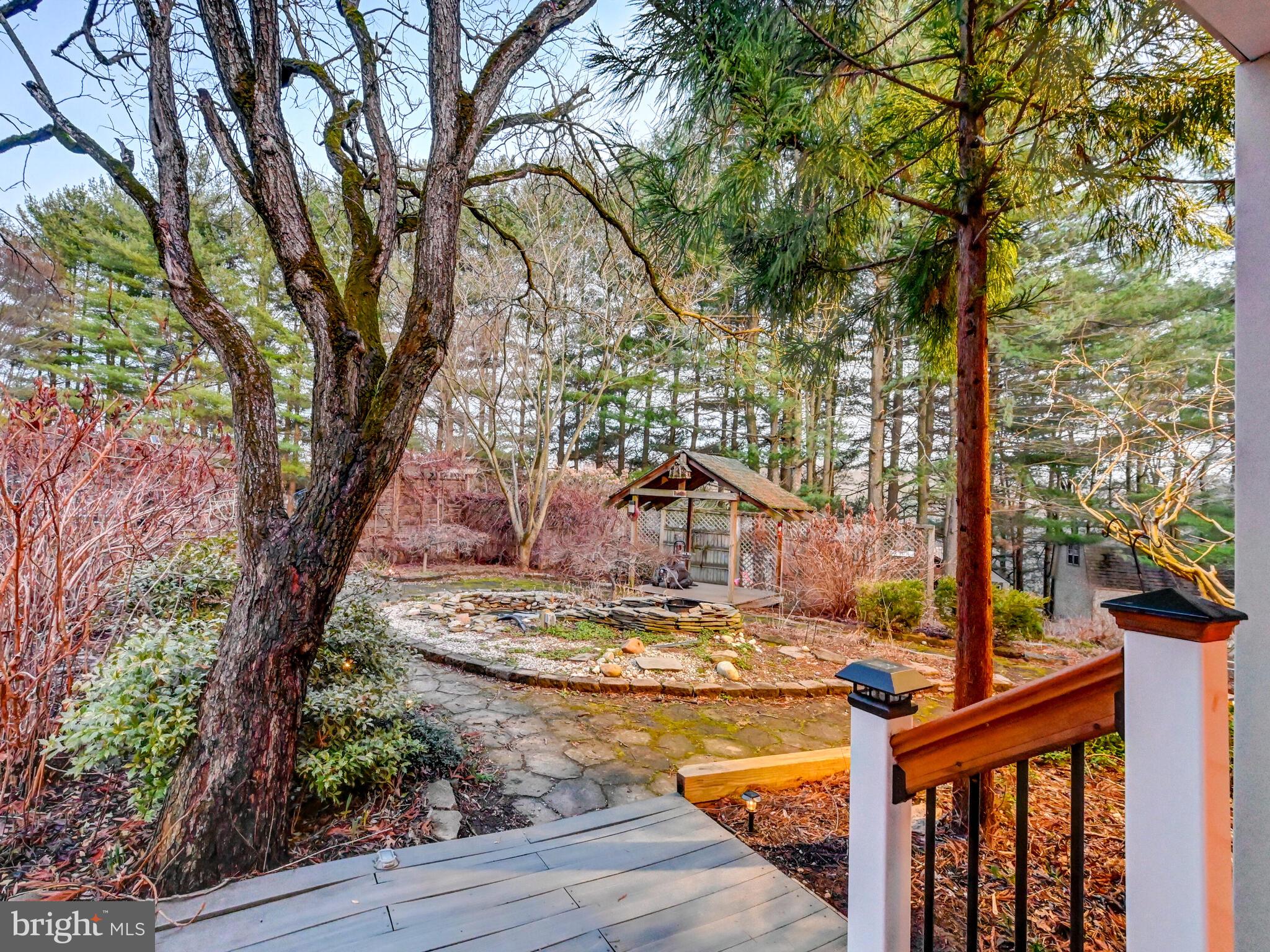 BEE TREE MANOR - Residential