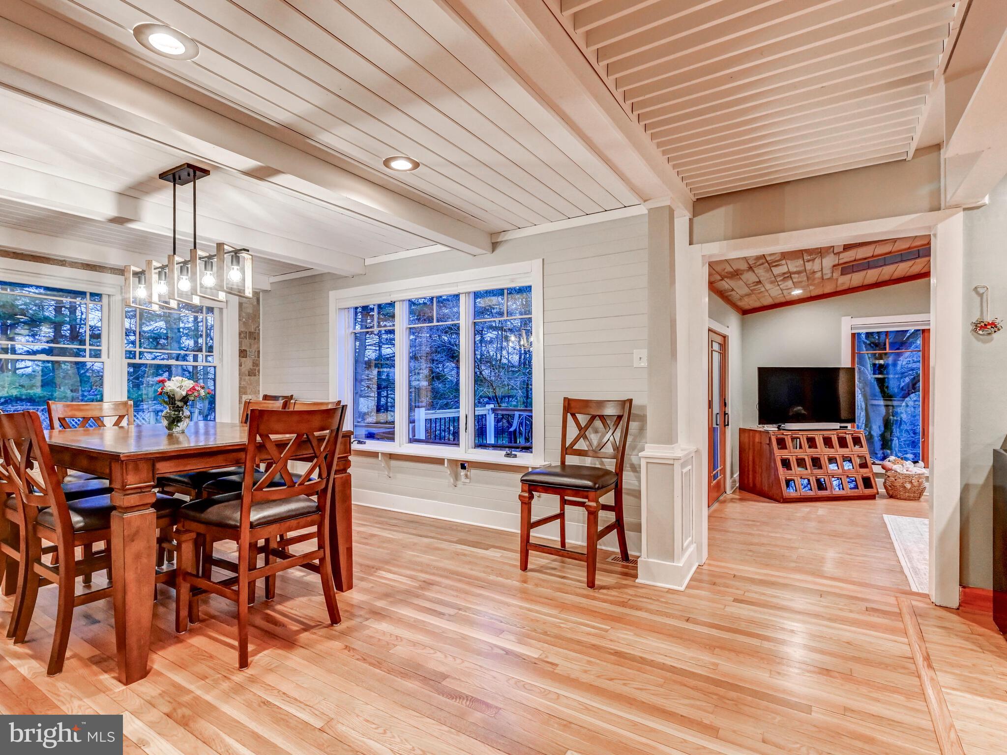 BEE TREE MANOR - Residential