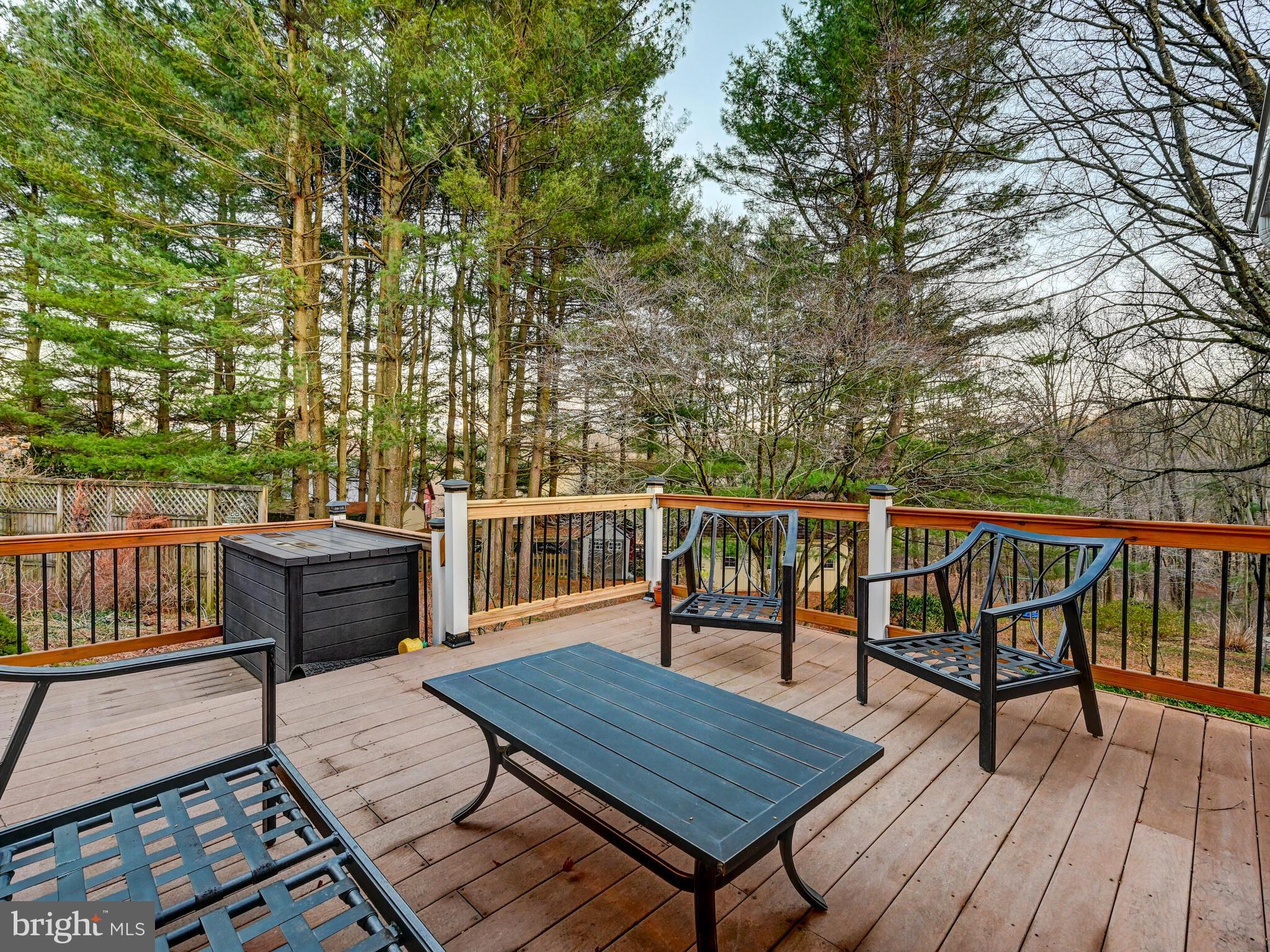 BEE TREE MANOR - Residential