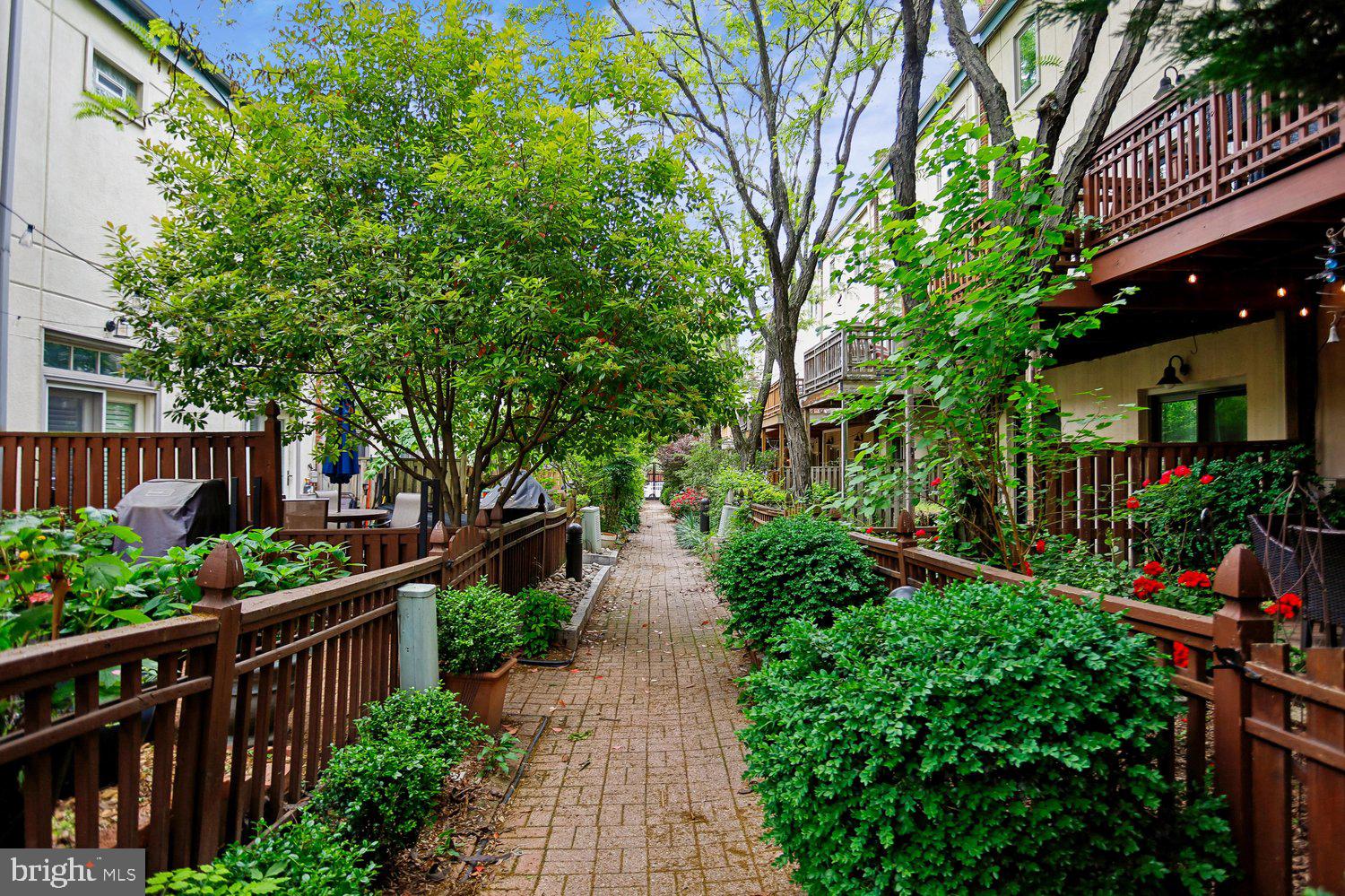 FEDERAL HILL HISTORIC DISTRICT - Residential
