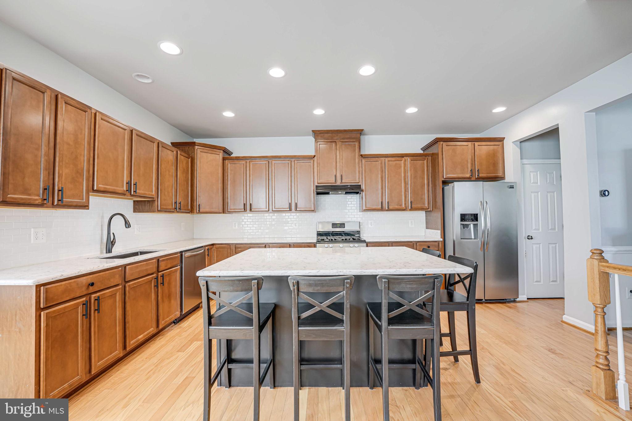 EMBREY MILL - Residential