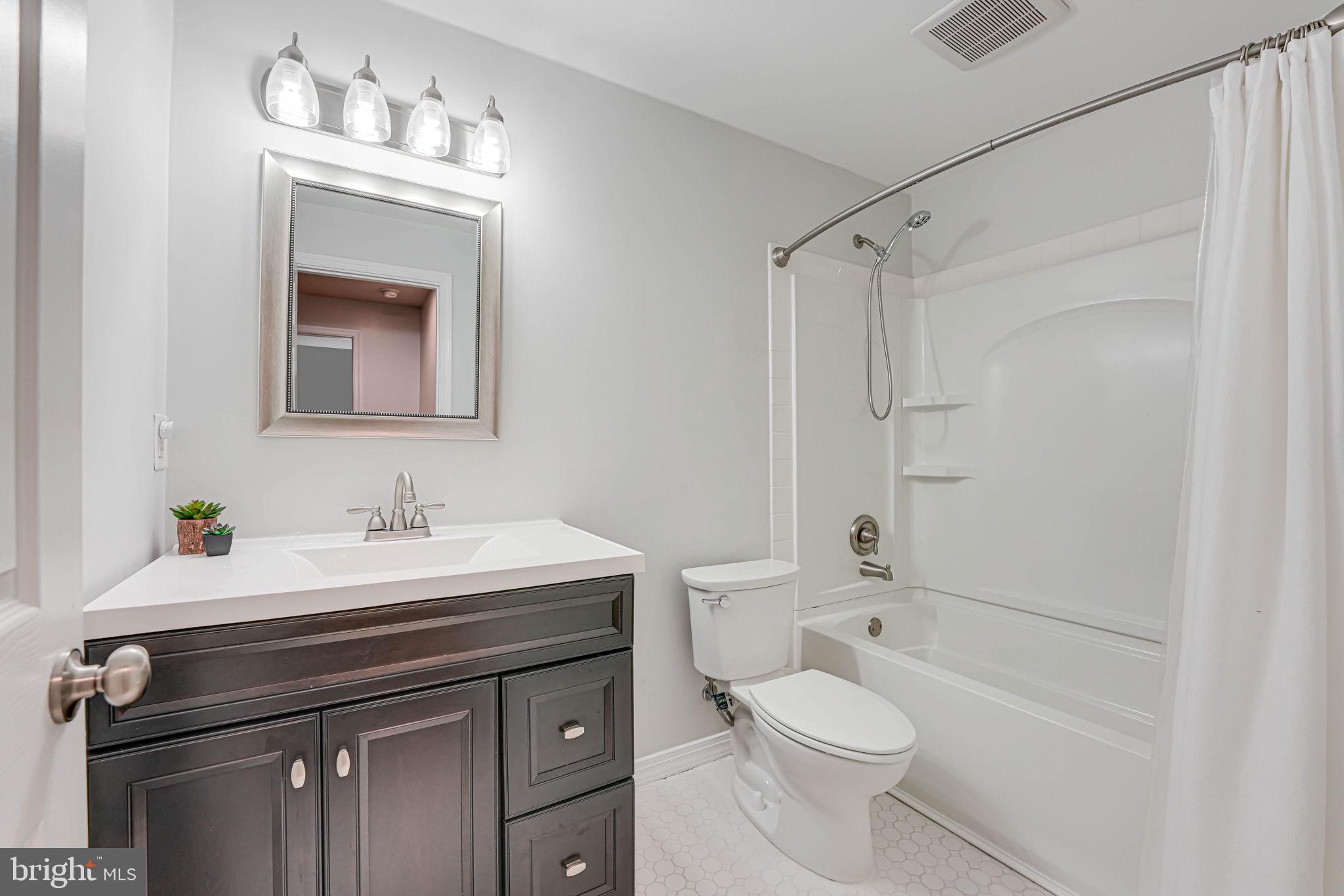 EMBREY MILL - Residential