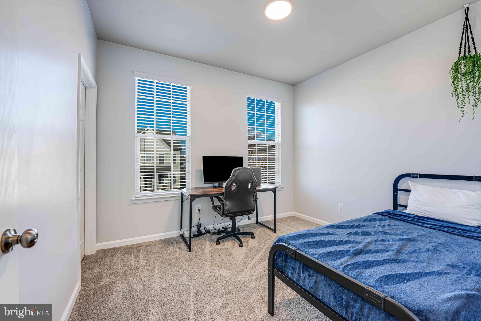 EMBREY MILL - Residential