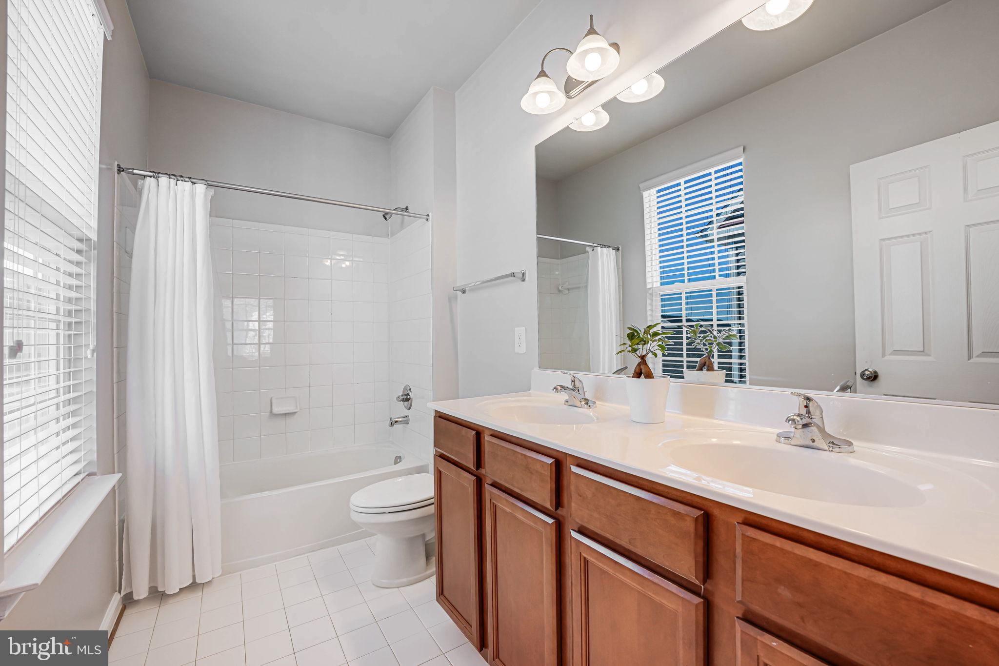 EMBREY MILL - Residential