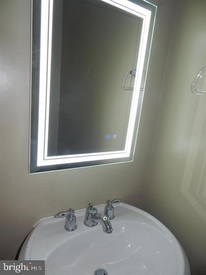 PATTERSON PARK - Residential Lease