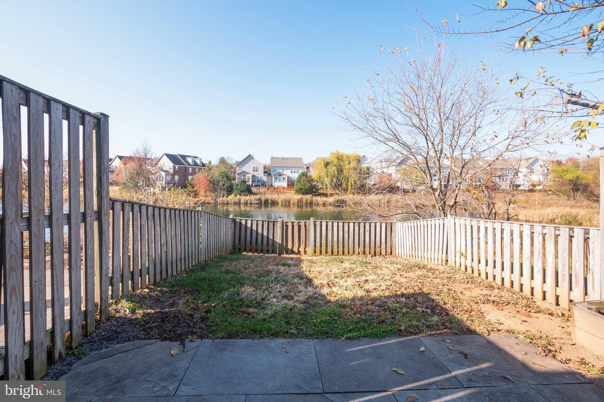 ASHBURN VILLAGE - Residential Lease